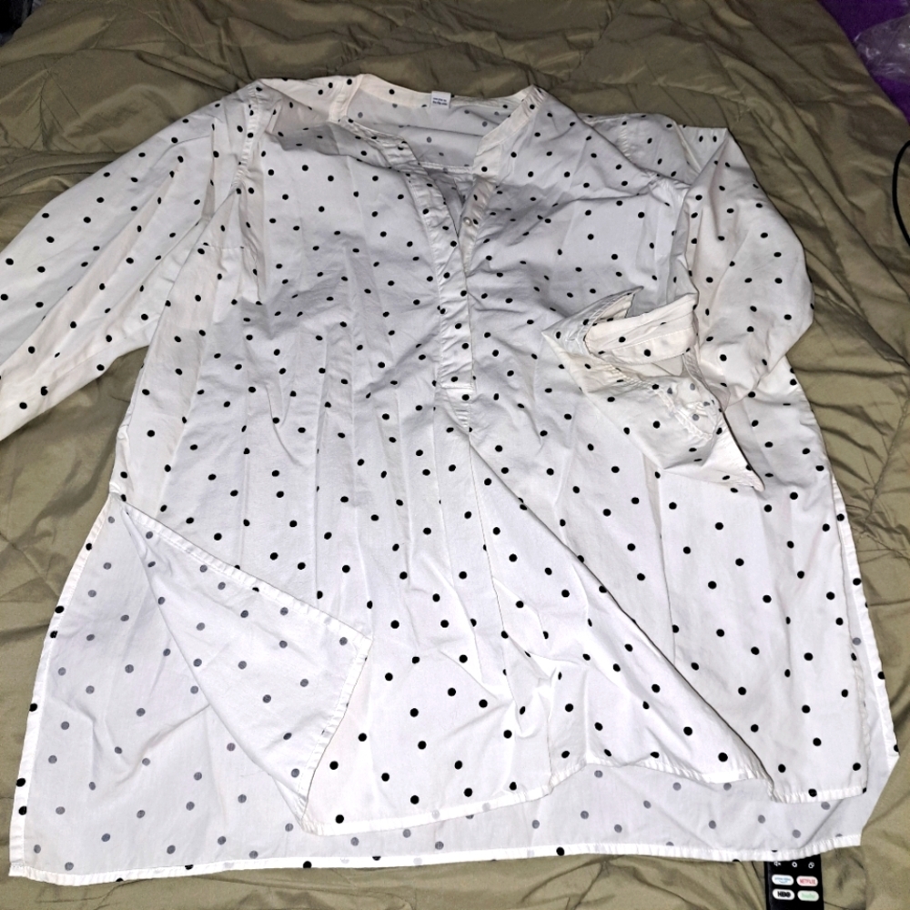Polka dot used side split roll cuff blouse used